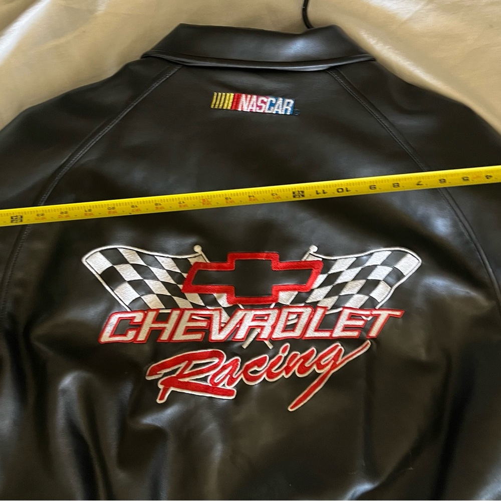 NASCAR Chevrolet Racing Jacket - Picture 13 of 16
